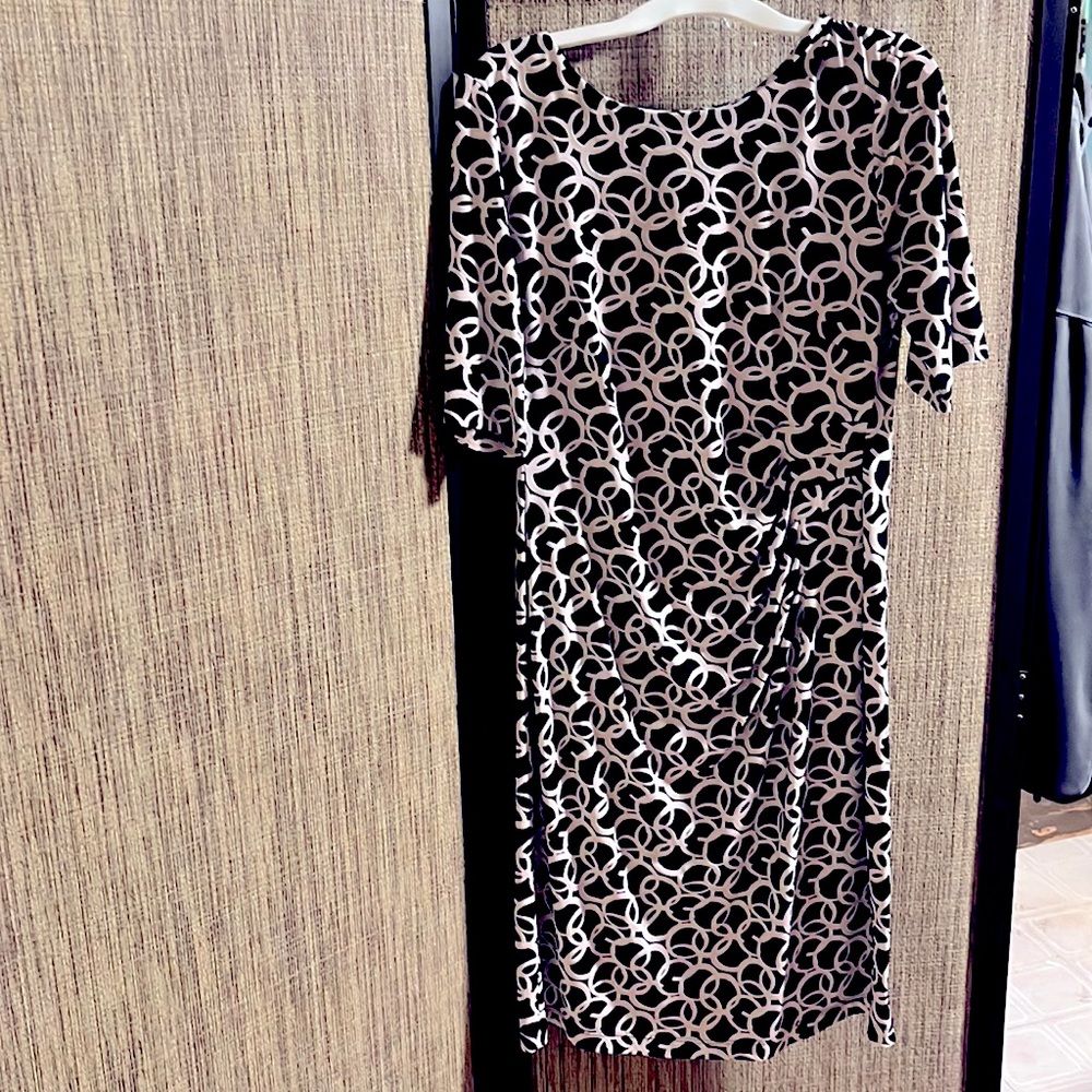 Connected Apparel Circle Dress, size 14